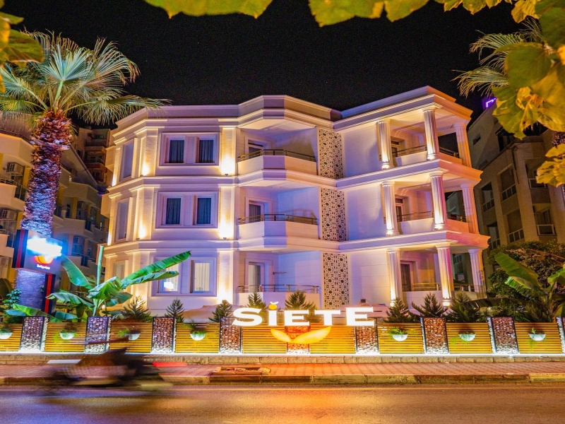 Siete Hotel Lara