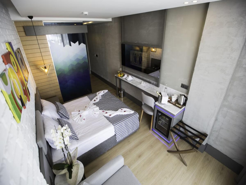 Laren Family Hotel & Spa