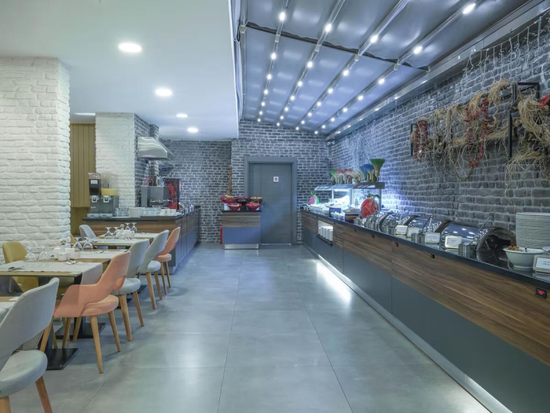 Laren Family Hotel & Spa